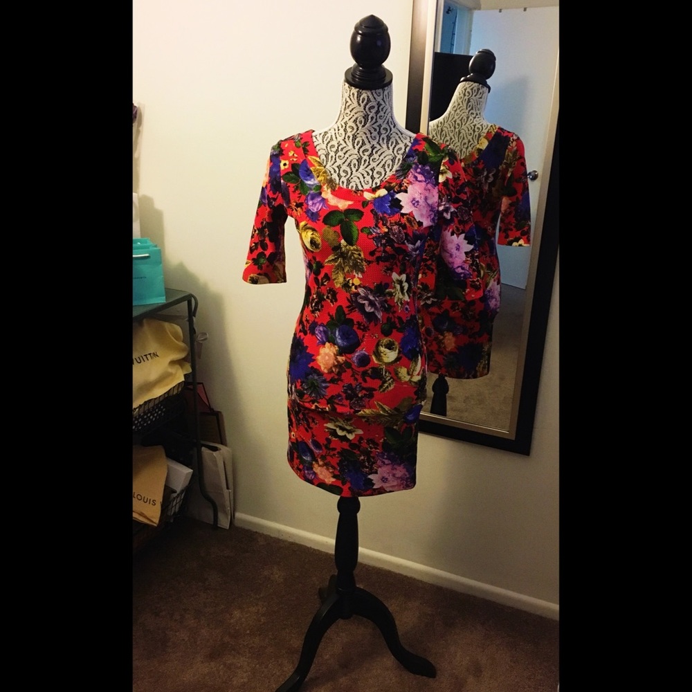 Floral Mini dress.